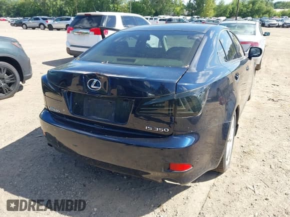 ✅ 2006 Lexus IS 350 • VIN: JTHBE262662001096 • Лот: 43025064. Опубликован ранее на IAAI с пробегом 217 337 миль. Бесплатный доступ к архиву аукционных продаж из США и подробный отчёт об истории автомобиля на DreamBid. Изображение 6.