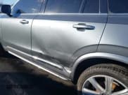 ✅ 2018 Volvo XC90 Inscription • VIN: YV4A22PL7J1336795 • Lot: 43516521. Listed on IAAI with 102,995 mi. Free auction sales archive from the USA and detailed vehicle history report at DreamBid. Image 6.