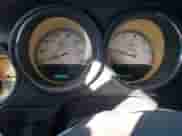 2010 Dodge Challenger SE z VIN 2B3CJ4DV1AH296636, wystawiony jako Copart lot #85839365 z przebiegiem 148 202 mil mil oraz Czysty tytuł • Clean title. Historia ofert i sprzedaży dostępna na DreamBid. Obrazek 9.