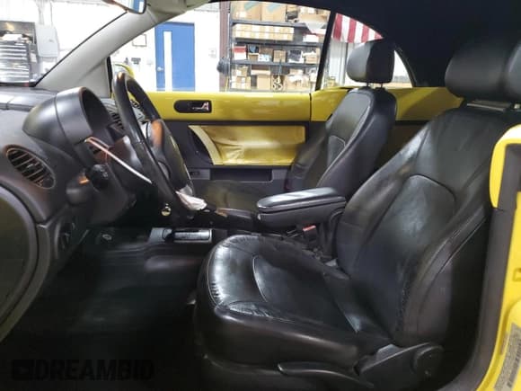 ✅ 2007 Volkswagen Beetle • VIN: 3VWSF31Y37M422443 • Лот: 49326585. Опубликован ранее на Copart с пробегом 143 971 миль. Бесплатный доступ к архиву аукционных продаж из США и подробный отчёт об истории автомобиля на DreamBid. Изображение 7.