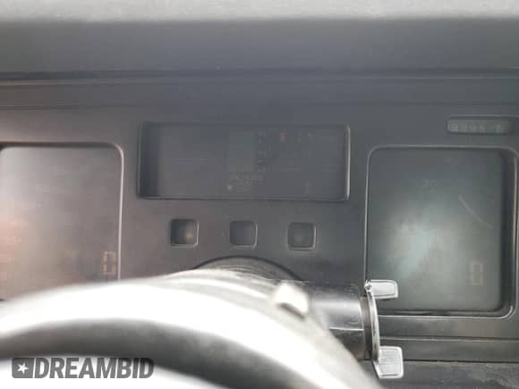 1984 Chevrolet Corvette with VIN 1G1AY0789E5138535, listed as a Copart auction lot 86855234 with 99,957 mi miles and Salvage title. Bid and sale history available at DreamBid. Image 9.