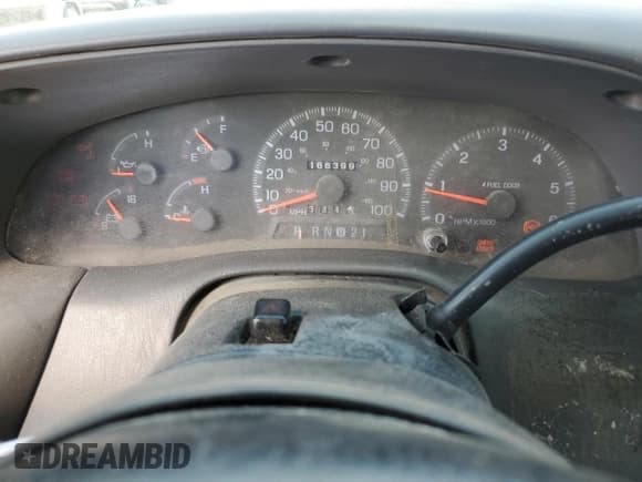 ✅ 1998 Ford F-250 • VIN: 1FTPX28L6WKB05420 • Lot: 72421204. Listed on Copart with 166,399 mi. Free auction sales archive from the USA and detailed vehicle history report at DreamBid. Image 9.