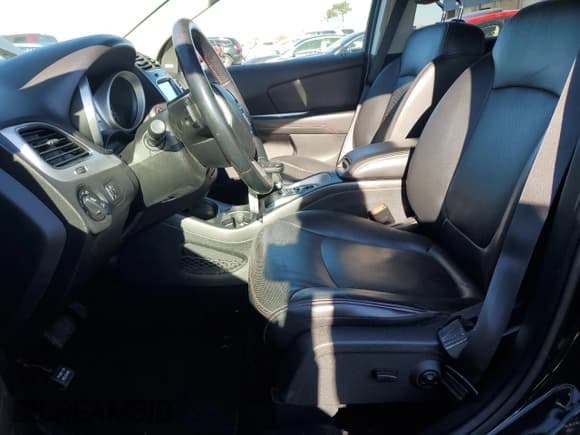 ✅ 2019 Dodge Journey GT • VIN: 3C4PDDEG4KT688025 • Лот: 91000195. Опубликован ранее на Copart с пробегом 41 071 миль. Бесплатный доступ к архиву аукционных продаж из США и подробный отчёт об истории автомобиля на DreamBid. Изображение 7.