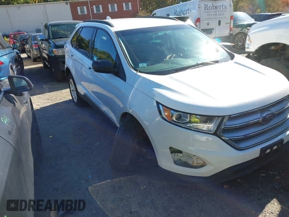 ✅ 2017 Ford Edge SE • VIN: 2FMPK4G90HBB70904 • Lot: 43380602. Wystawiony na IAAI z przebiegiem 115 302 mil. Bezpłatny archiwum sprzedaży aukcyjnych z USA i szczegółowy raport historii pojazdu na DreamBid. Zdjęcie 1.