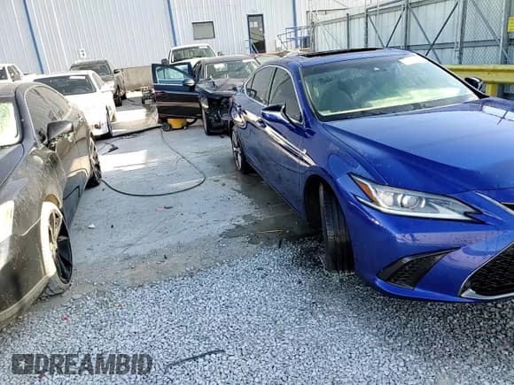 ✅ 2020 Lexus ES 350 F Sport • VIN: 58AGZ1B14LU080906 • Lot: 52371915. Wystawiony na Copart z przebiegiem Nie podano. Bezpłatny archiwum sprzedaży aukcyjnych z USA i szczegółowy raport historii pojazdu na DreamBid. Zdjęcie 13.