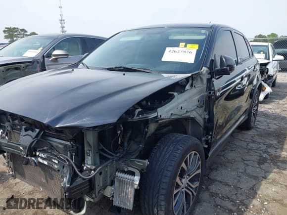 ✅ 2016 Mitsubishi Outlander SE • VIN: JA4AP3AWXGZ024486 • Lot: 42023876. Listed on IAAI with 117,916 mi. Free auction sales archive from the USA and detailed vehicle history report at DreamBid. Image 6.