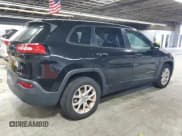 ✅ 2014 Jeep Cherokee Sport • VIN: 1C4PJLAB3EW112891 • Lot: 82632775. Wystawiony na Copart z przebiegiem 128 566 mil. Bezpłatny archiwum sprzedaży aukcyjnych z USA i szczegółowy raport historii pojazdu na DreamBid. Zdjęcie 3.