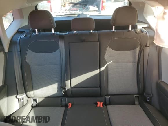 ✅ 2022 Volkswagen Taos S • VIN: 3VVMX7B29NM050082 • Лот: 85593725. Опубликован ранее на Copart с пробегом 27 661 миль. Бесплатный доступ к архиву аукционных продаж из США и подробный отчёт об истории автомобиля на DreamBid. Изображение 10.