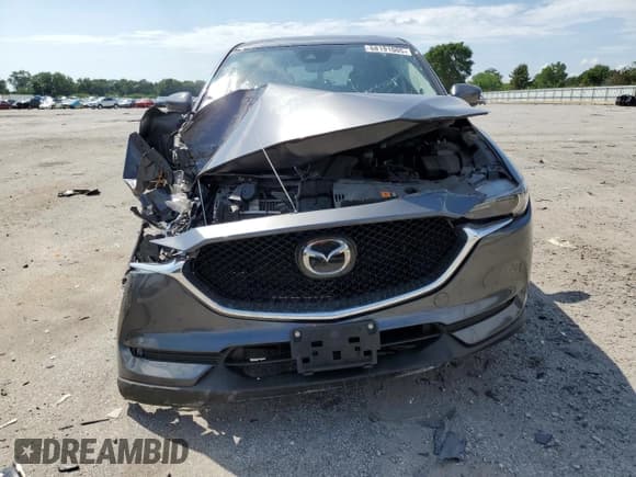 ✅ 2017 Mazda CX-5 Grand Touring • VIN: JM3KFBDL3H0127948 • Lot: 68191005. Wystawiony na Copart z przebiegiem 41 968 mil. Bezpłatny archiwum sprzedaży aukcyjnych z USA i szczegółowy raport historii pojazdu na DreamBid. Zdjęcie 5.