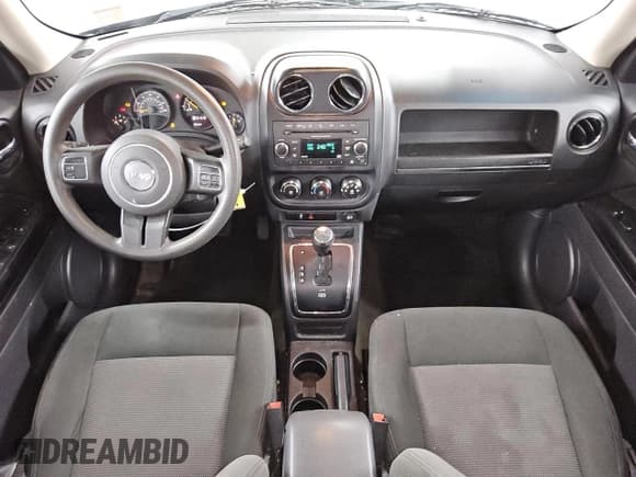 ✅ 2017 Jeep Patriot Sport • VIN: 1C4NJPBB9HD132916 • Lot: 69953665. Listed on Copart with 99,265 mi. Free auction sales archive from the USA and detailed vehicle history report at DreamBid. Image 8.