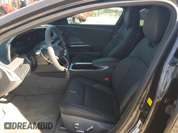 ✅ 2024 Lucid Air Touring • VIN: 50EA1TEAXRA001065 • Lot: 80064024. Wystawiony na Copart z przebiegiem 2 414 mil. Bezpłatny archiwum sprzedaży aukcyjnych z USA i szczegółowy raport historii pojazdu na DreamBid. Zdjęcie 7.