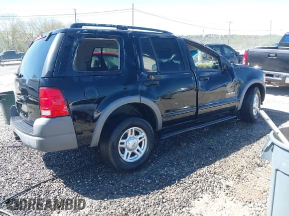 ✅ 2002 Ford Explorer XLS • VIN: 1FMDU72K22ZC48368 • Lot: 42017501. Wystawiony na IAAI z przebiegiem 139 875 mil. Bezpłatny archiwum sprzedaży aukcyjnych z USA i szczegółowy raport historii pojazdu na DreamBid. Zdjęcie 4.