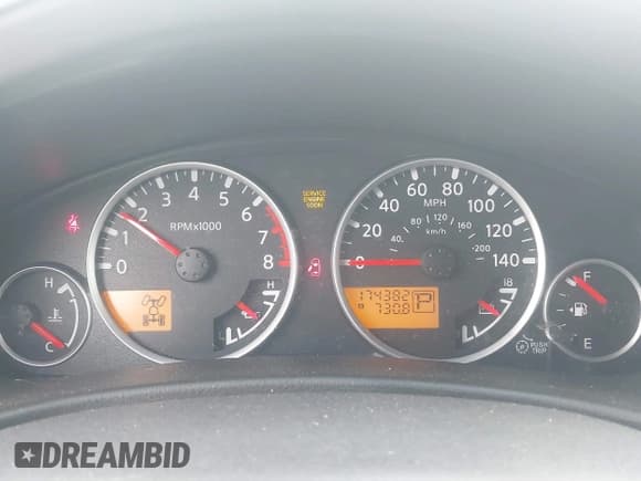 ✅ 2008 Nissan Pathfinder SE • VIN: 5N1AR18B28C627018 • Lot: 43448910. Listed on IAAI with 174,382 mi. Free auction sales archive from the USA and detailed vehicle history report at DreamBid. Image 7.