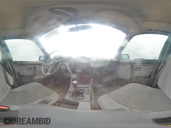 ✅ 1989 BMW 3 Series • VIN: WBAAH51060EB02513 • Lot: 56259084. Wystawiony na Copart z przebiegiem 196 888 mil. Bezpłatny archiwum sprzedaży aukcyjnych z USA i szczegółowy raport historii pojazdu na DreamBid. Zdjęcie 13.