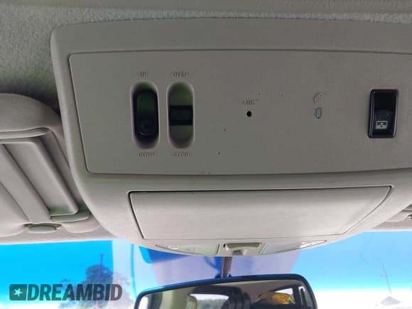 ✅ 2010 Nissan Titan SE • VIN: 1N6BA0ED4AN323907 • Lot: 42113512. Listed on IAAI with 198,530 mi. Free auction sales archive from the USA and detailed vehicle history report at DreamBid. Image 19.