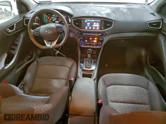 ✅ 2019 Hyundai Ioniq Blue • VIN: KMHC65LC4KU110555 • Lot: 95254685. Listed on Copart with 150,470 mi. Free auction sales archive from the USA and detailed vehicle history report at DreamBid. Image 8.