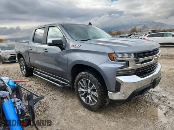 ✅ 2019 Chevrolet Silverado 1500 LT • VIN: 3GCUYDED8KG154497 • Lot: 92683975. Wystawiony na Copart z przebiegiem 92 510 mil. Bezpłatny archiwum sprzedaży aukcyjnych z USA i szczegółowy raport historii pojazdu na DreamBid. Zdjęcie 4.
