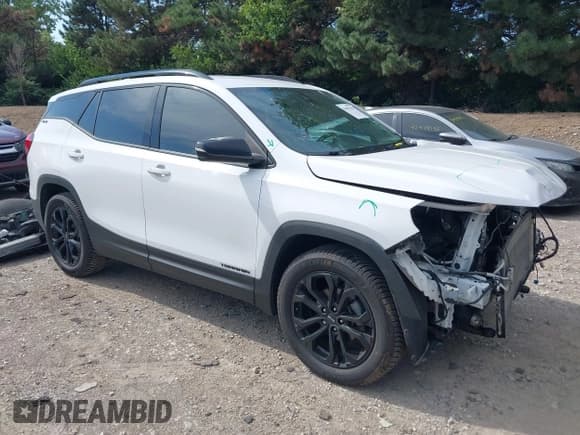 ✅ 2021 GMC Terrain SLE • VIN: 3GKALMEVXML328420 • Lot: 42981585. Listed on IAAI with 98,126 mi. Free auction sales archive from the USA and detailed vehicle history report at DreamBid. Image 1.