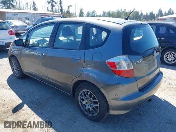 ✅ 2012 Honda Fit • VIN: JHMGE8G39CS009141 • Lot: 42854688. Wystawiony na IAAI z przebiegiem 128 395 mil. Bezpłatny archiwum sprzedaży aukcyjnych z USA i szczegółowy raport historii pojazdu na DreamBid. Zdjęcie 6.