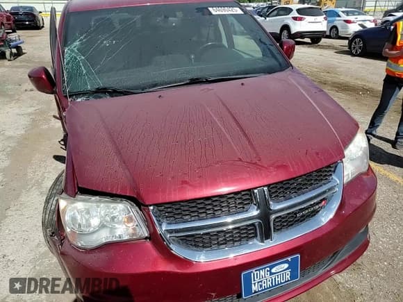 ✅ 2014 Dodge Grand Caravan SXT 30th Anniversary • VIN: 2C4RDGCG2ER190376 • Lot: 64690425. Wystawiony na Copart z przebiegiem 90 166 mil. Bezpłatny archiwum sprzedaży aukcyjnych z USA i szczegółowy raport historii pojazdu na DreamBid. Zdjęcie 14.