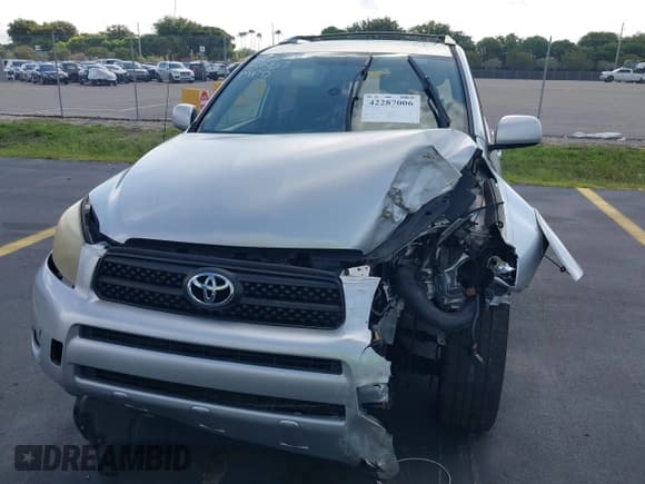 ✅ 2006 Toyota RAV4 Sport • VIN: JTMZD32V465019278 • Lot: 42287006. Listed on IAAI with 150,494 mi. Free auction sales archive from the USA and detailed vehicle history report at DreamBid. Image 13.