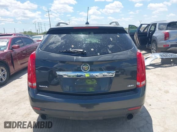 ✅ 2016 Cadillac SRX • VIN: 3GYFNAE36GS534864 • Лот: 42971946. Опубликован ранее на IAAI с пробегом Не указан. Бесплатный доступ к архиву аукционных продаж из США и подробный отчёт об истории автомобиля на DreamBid. Изображение 17.