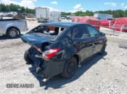 ✅ 2015 Toyota Corolla LE • VIN: 5YFBURHE8FP327729 • Лот: 42735063. Опубликован ранее на IAAI с пробегом 269 866 миль. Бесплатный доступ к архиву аукционных продаж из США и подробный отчёт об истории автомобиля на DreamBid. Изображение 4.