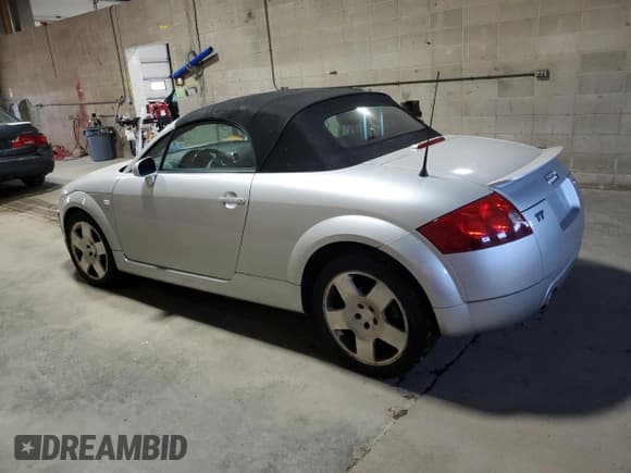 ✅ 2001 Audi TT • VIN: TRUUT28N311003027 • Lot: 85315975. Listed on Copart with 76,214 mi. Free auction sales archive from the USA and detailed vehicle history report at DreamBid. Image 2.