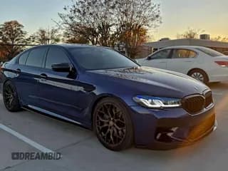 ✅ 2020 BMW 5 Series M550i xDrive • VIN: WBAJS7C00LBN96137 • Lot: 95794935. Wystawiony na Copart z przebiegiem 72 900 mil. Bezpłatny archiwum sprzedaży aukcyjnych z USA i szczegółowy raport historii pojazdu na DreamBid. Zdjęcie 1.