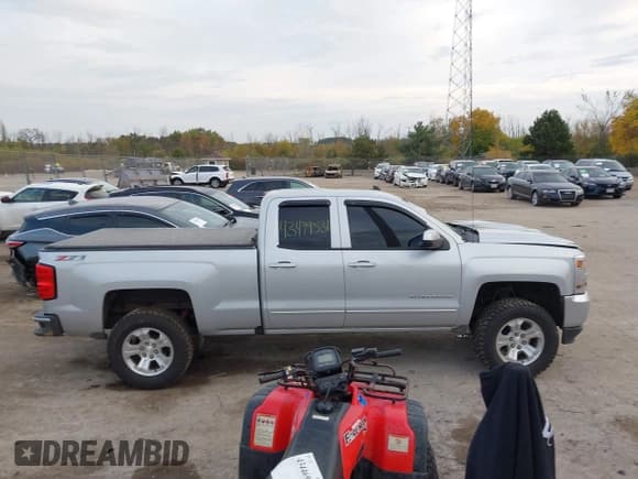 ✅ 2016 Chevrolet Silverado 1500 LT • VIN: 1GCVKREC1GZ344143 • Лот: 43479531. Опубликован ранее на IAAI с пробегом 89 699 миль. Бесплатный доступ к архиву аукционных продаж из США и подробный отчёт об истории автомобиля на DreamBid. Изображение 13.