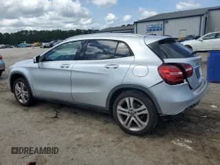 ✅ 2019 Mercedes-Benz GLA 250 • VIN: WDCTG4EB7KJ588416 • Лот: 64801205. Опубликован ранее на Copart с пробегом 103 502 миль. Бесплатный доступ к архиву аукционных продаж из США и подробный отчёт об истории автомобиля на DreamBid. Изображение 2.