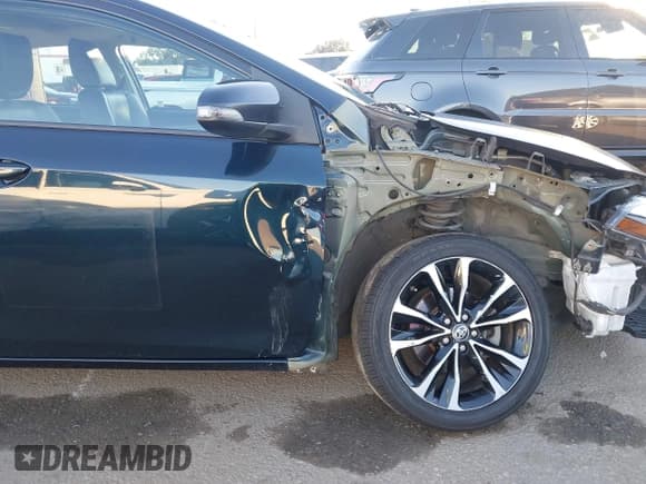 ✅ 2019 Toyota Corolla LE • VIN: 5YFBURHE5KP904744 • Лот: 43664157. Опубликован ранее на IAAI с пробегом 237 139 миль. Бесплатный доступ к архиву аукционных продаж из США и подробный отчёт об истории автомобиля на DreamBid. Изображение 20.