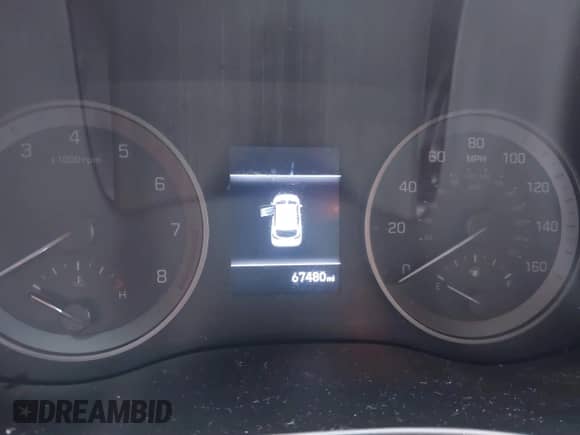2020 Hyundai Tucson SEL с VIN KM8J33ALXLU150423, выставлен на аукционе IAAI как лот 41680242 с пробегом 67 480 миль миль и . История ставок и продаж доступна на DreamBid. Изображение 7.