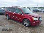✅ 2010 Chrysler Town & Country Limited • VIN: 2A4RR7DX7AR366259 • Lot: 42310955. Wystawiony na IAAI z przebiegiem 133 213 mil. Bezpłatny archiwum sprzedaży aukcyjnych z USA i szczegółowy raport historii pojazdu na DreamBid. Zdjęcie 1.