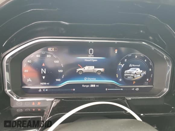 ✅ 2025 Chevrolet Silverado 1500 RST • VIN: 1GCUKEED9SZ295652 • Lot: 82118065. Listed on Copart with 14,219 mi. Free auction sales archive from the USA and detailed vehicle history report at DreamBid. Image 9.