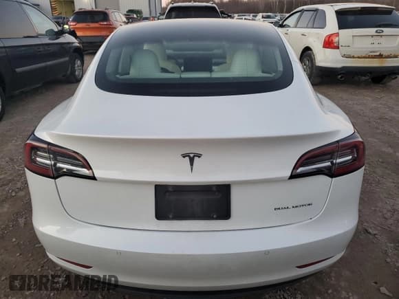 ✅ 2022 Tesla Model 3 Long Range • VIN: 5YJ3E1EB0NF117259 • Lot: 93632425. Wystawiony na Copart z przebiegiem 57 234 mil. Bezpłatny archiwum sprzedaży aukcyjnych z USA i szczegółowy raport historii pojazdu na DreamBid. Zdjęcie 6.