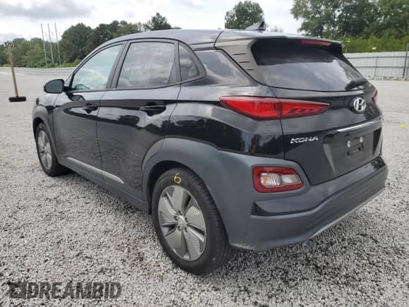 2021 Hyundai Kona Ultimate z VIN KM8K53AG3MU129948, wystawiony jako Copart lot #63136633 z przebiegiem 65 194 mil mil oraz . Historia ofert i sprzedaży dostępna na DreamBid. Obrazek 2.