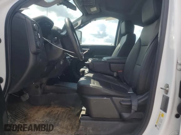 ✅ 2020 Chevrolet Silverado 2500HD Work Truck • VIN: 1GC4YLE74LF152656 • Lot: 67406375. Wystawiony na Copart z przebiegiem 59 285 mil. Bezpłatny archiwum sprzedaży aukcyjnych z USA i szczegółowy raport historii pojazdu na DreamBid. Zdjęcie 7.