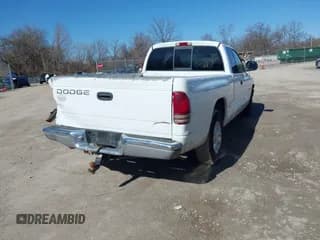 ✅ 1997 Dodge Dakota • VIN: 1B7GL23Y0VS158028 • Lot: 41761551. Wystawiony na IAAI z przebiegiem 75 468 mil. Bezpłatny archiwum sprzedaży aukcyjnych z USA i szczegółowy raport historii pojazdu na DreamBid. Zdjęcie 4.