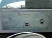 2022 Hyundai Ioniq 5 SE z VIN KM8KMDAF7NU076172, wystawiony jako Copart lot #55308344 z przebiegiem 33 630 mil mil oraz . Historia ofert i sprzedaży dostępna na DreamBid. Obrazek 9.