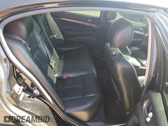 ✅ 2015 Infiniti Q40 • VIN: JN1CV6AP8FM500702 • Лот: 68034084. Опубликован ранее на Copart с пробегом Не указан. Бесплатный доступ к архиву аукционных продаж из США и подробный отчёт об истории автомобиля на DreamBid. Изображение 10.