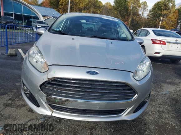 ✅ 2014 Ford Fiesta Titanium • VIN: 3FADP4CJ5EM127216 • Lot: 86792595. Listed on Copart with 118,533 mi. Free auction sales archive from the USA and detailed vehicle history report at DreamBid. Image 5.