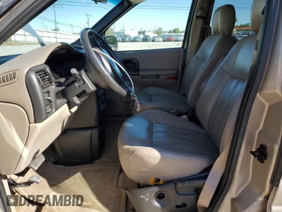 ✅ 2004 Chevrolet Venture LT • VIN: 1GNDX13E74D105294 • Lot: 74743294. Listed on Copart with 111,928 mi. Free auction sales archive from the USA and detailed vehicle history report at DreamBid. Image 7.