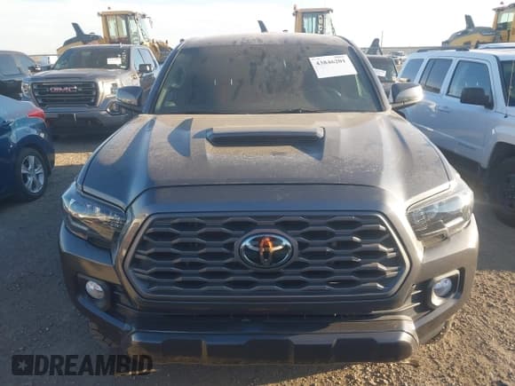✅ 2022 Toyota Tacoma TRD Off Road • VIN: 3TMCZ5AN0NM506202 • Лот: 43846201. Опубликован ранее на IAAI с пробегом 27 048 миль. Бесплатный доступ к архиву аукционных продаж из США и подробный отчёт об истории автомобиля на DreamBid. Изображение 12.