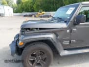 ✅ 2018 Jeep Wrangler Unlimited Sahara • VIN: 1C4HJXEG1JW159817 • Lot: 42565032. Wystawiony na IAAI z przebiegiem 158 695 mil. Bezpłatny archiwum sprzedaży aukcyjnych z USA i szczegółowy raport historii pojazdu na DreamBid. Zdjęcie 6.