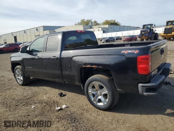✅ 2016 Chevrolet Silverado 1500 Custom • VIN: 1GCVKPEC6GZ279892 • Lot: 81987445. Wystawiony na Copart z przebiegiem 67 260 mil. Bezpłatny archiwum sprzedaży aukcyjnych z USA i szczegółowy raport historii pojazdu na DreamBid. Zdjęcie 2.