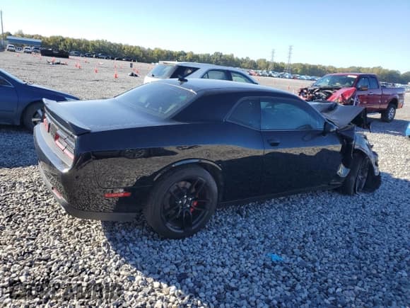 ✅ 2022 Dodge Challenger GT • VIN: 2C3CDZJG6NH227184 • Lot: 90342365. Listed on Copart with 31,938 mi. Free auction sales archive from the USA and detailed vehicle history report at DreamBid. Image 3.