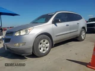 ✅ 2010 Chevrolet Traverse LS • VIN: 1GNLREED2AS145842 • Lot: 85570295. Wystawiony na Copart z przebiegiem 162 334 mil. Bezpłatny archiwum sprzedaży aukcyjnych z USA i szczegółowy raport historii pojazdu na DreamBid. Zdjęcie 1.