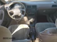 ✅ 1993 Nissan Sentra E • VIN: JN1EB31P6PU228751 • Lot: 48658325. Wystawiony na Copart z przebiegiem 236 691 mil. Bezpłatny archiwum sprzedaży aukcyjnych z USA i szczegółowy raport historii pojazdu na DreamBid. Zdjęcie 8.