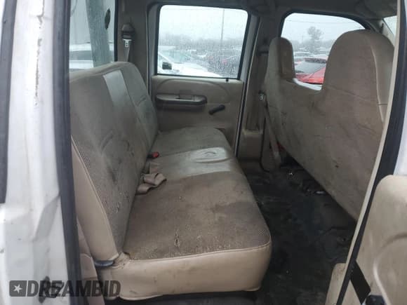 ✅ 2004 Ford F-350 XL • VIN: 1FTSW31L04EB48031 • Lot: 82119904. Wystawiony na Copart z przebiegiem 85 244 mil. Bezpłatny archiwum sprzedaży aukcyjnych z USA i szczegółowy raport historii pojazdu na DreamBid. Zdjęcie 10.